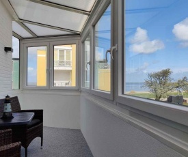 Große Ferienwohnung 14 mit Meerblick und Strandkorb im Haus Seeluft in Duhnen