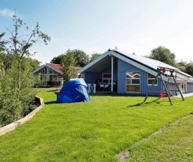 Four-Bedroom Holiday home in Otterndorf 12