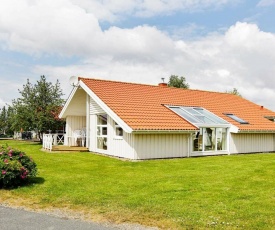 Four-Bedroom Holiday home in Otterndorf 13