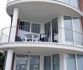 Strandnahe Ferienwohnung 102 mit Westbalkon, Haus Hohe Worth Duhnen